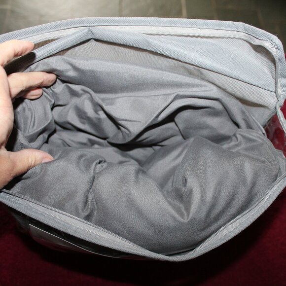 Bare Twin XL 2-Pack Fitted Sheets - Premium Microfiber - Gray - Picture 3 of 3